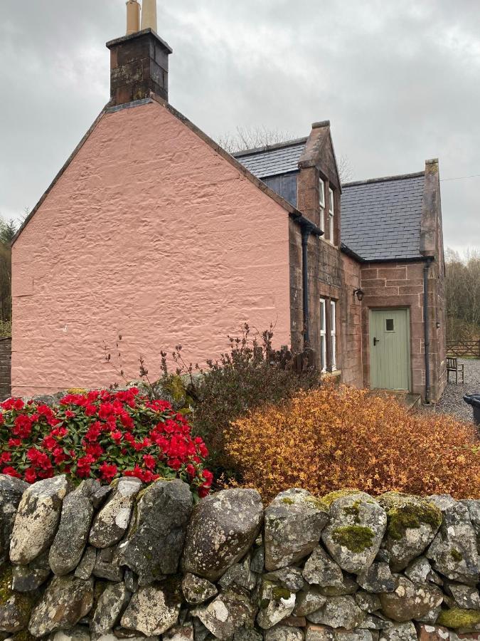 Ghillie'S Cottage Penpont 外观 照片